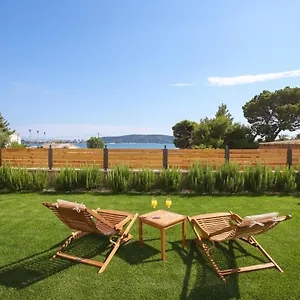  Apartment 3d By The Sea